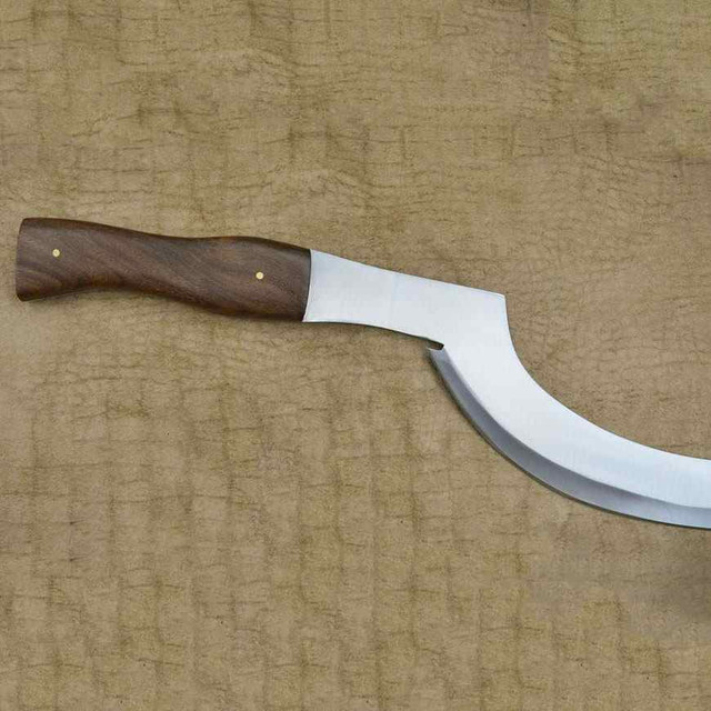 Devil Edge Egyptian Khopesh, Battle-Ready Ancient Sword